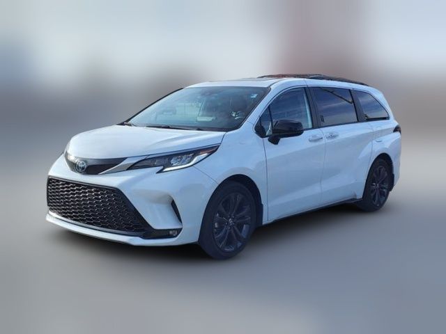 2023 Toyota Sienna XSE