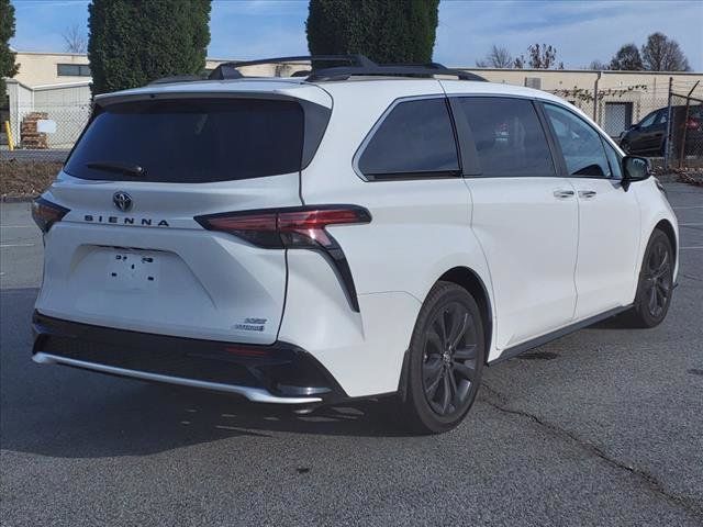 2023 Toyota Sienna XSE