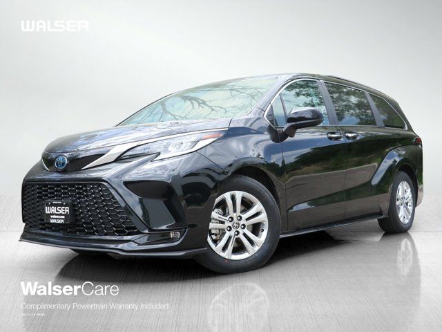 2023 Toyota Sienna XSE