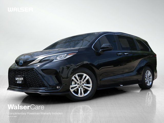 2023 Toyota Sienna XSE