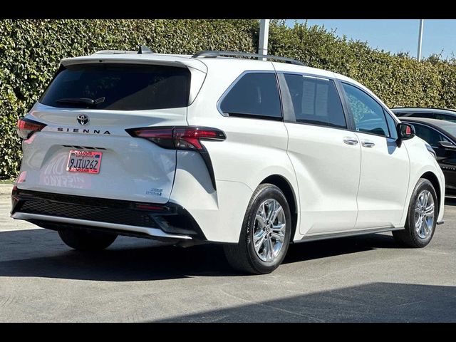 2023 Toyota Sienna XSE