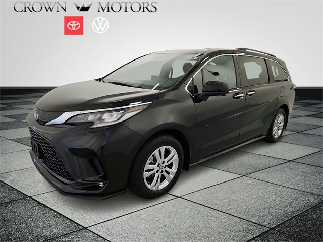 2023 Toyota Sienna XSE