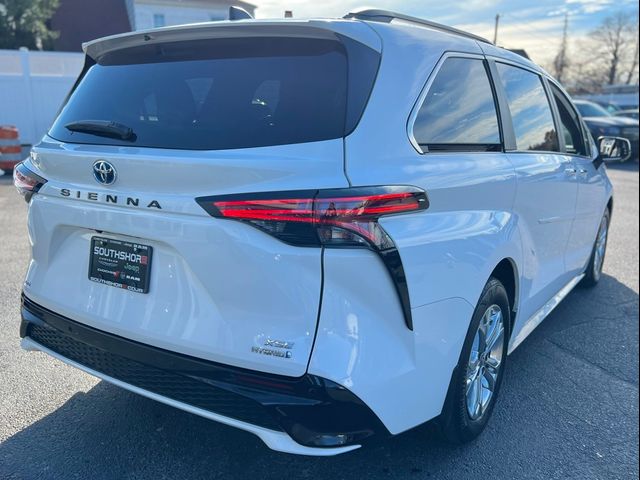 2023 Toyota Sienna XSE