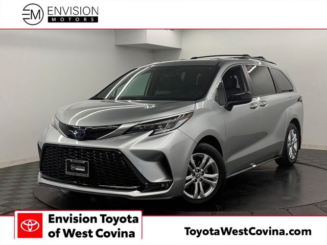 2023 Toyota Sienna XSE
