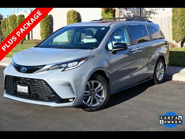 2023 Toyota Sienna XSE