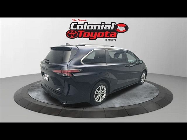 2023 Toyota Sienna XSE