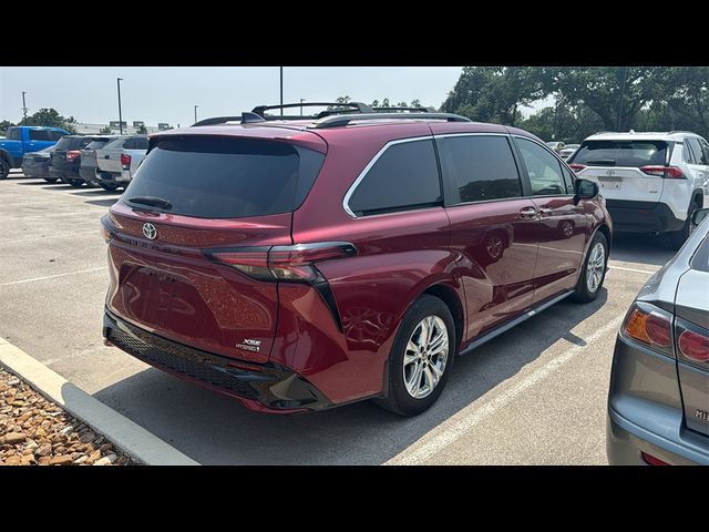 2023 Toyota Sienna XSE