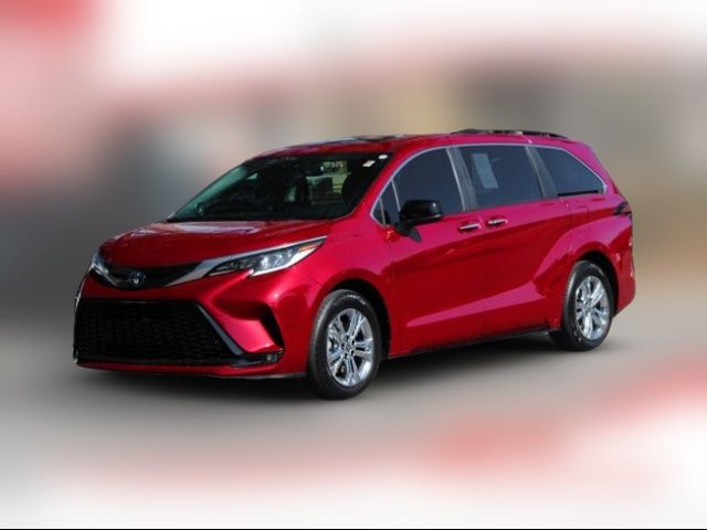 2023 Toyota Sienna XSE