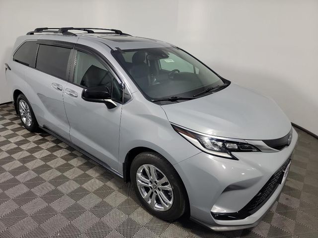 2023 Toyota Sienna XSE