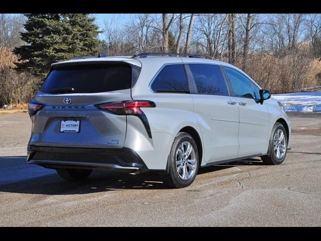 2023 Toyota Sienna XSE