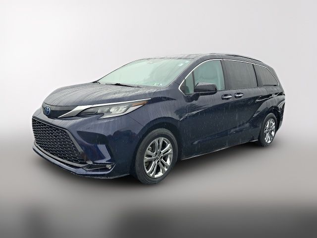 2023 Toyota Sienna XSE