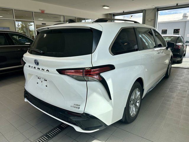 2023 Toyota Sienna XSE