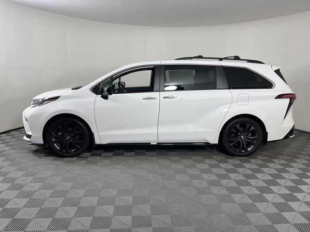 2023 Toyota Sienna XSE