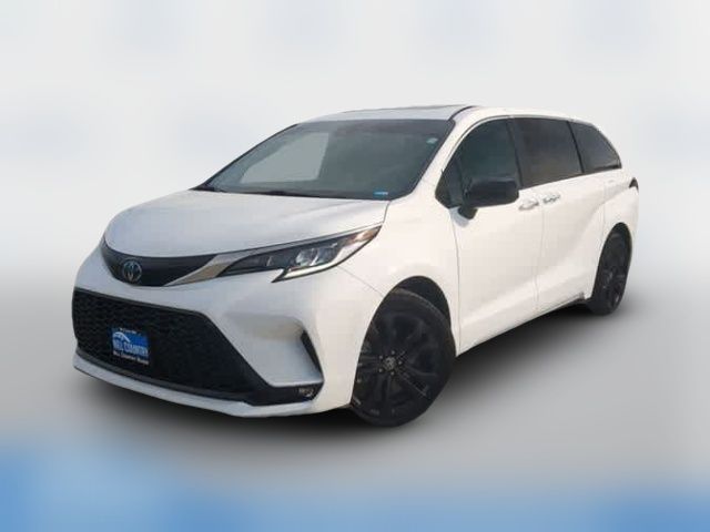 2023 Toyota Sienna XSE