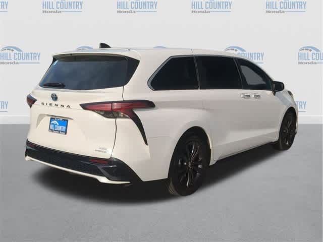 2023 Toyota Sienna XSE