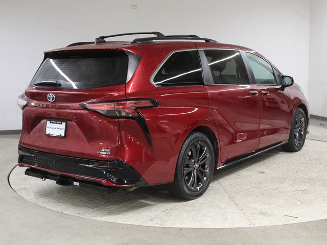 2023 Toyota Sienna XSE