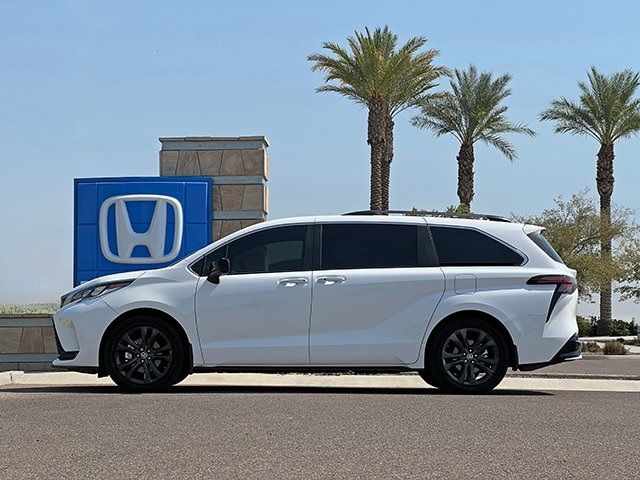 2023 Toyota Sienna XSE