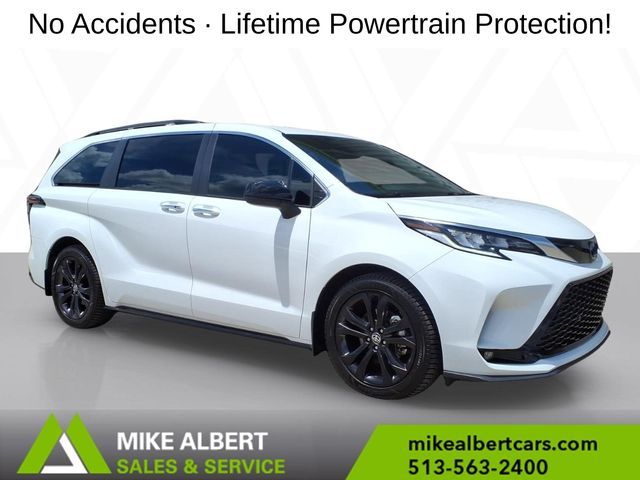 2023 Toyota Sienna XSE