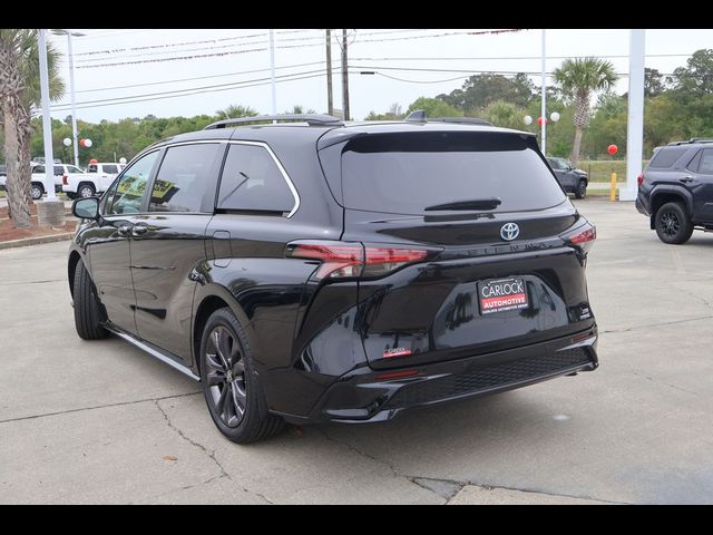 2023 Toyota Sienna XSE