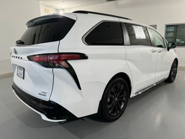 2023 Toyota Sienna XSE