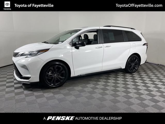 2023 Toyota Sienna XSE