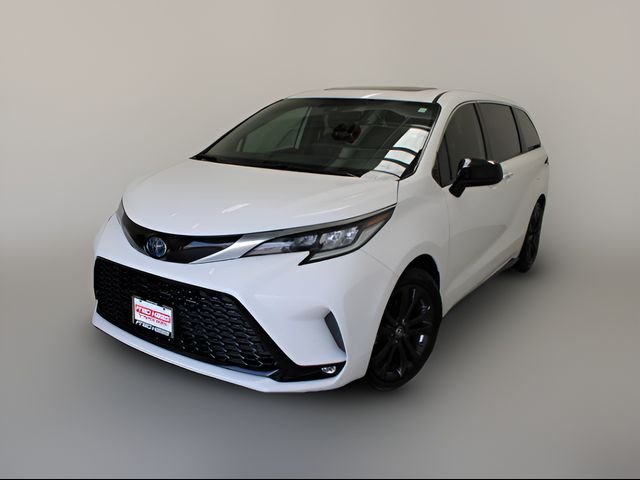 2023 Toyota Sienna XSE