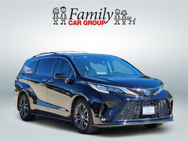 2023 Toyota Sienna XSE