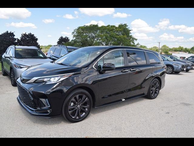 2023 Toyota Sienna XSE