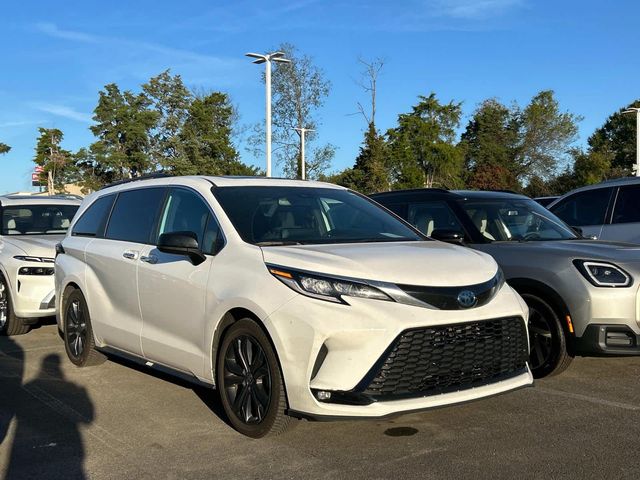 2023 Toyota Sienna XSE