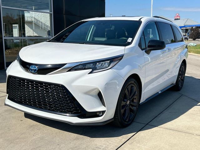 2023 Toyota Sienna XSE