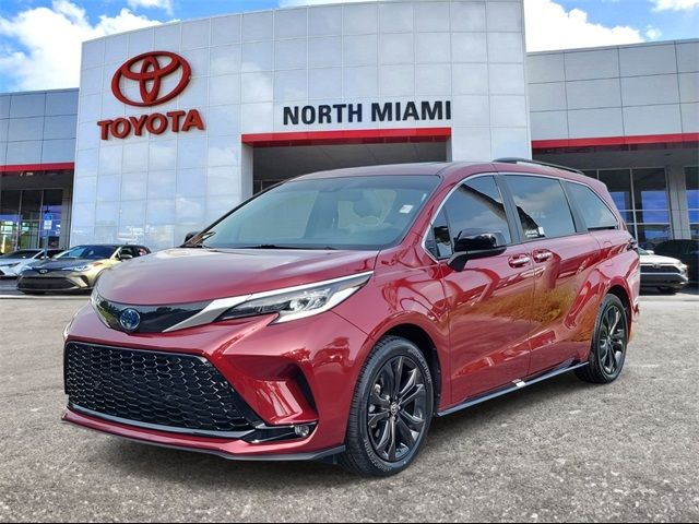 2023 Toyota Sienna XSE