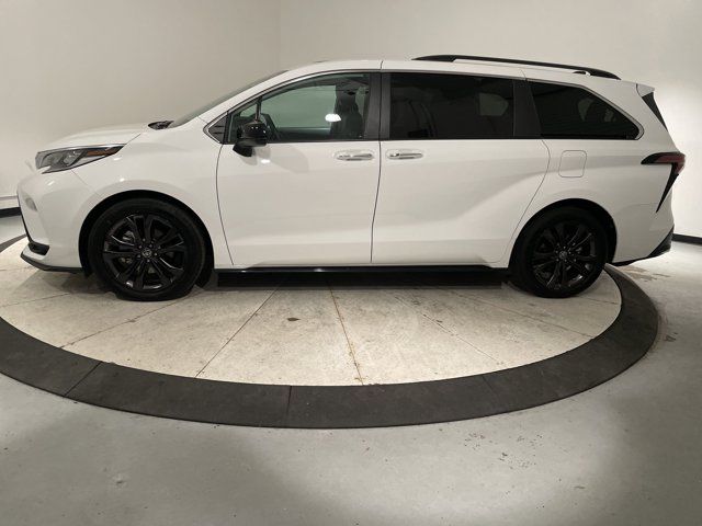 2023 Toyota Sienna XSE