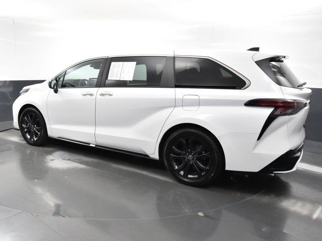 2023 Toyota Sienna XSE