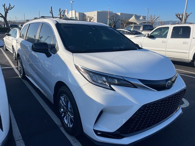 2023 Toyota Sienna XSE