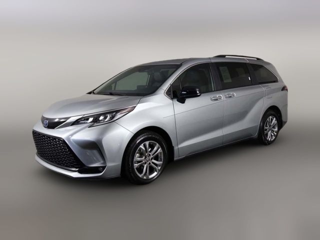 2023 Toyota Sienna XSE