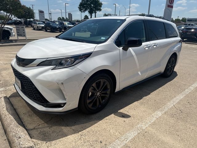 2023 Toyota Sienna XSE