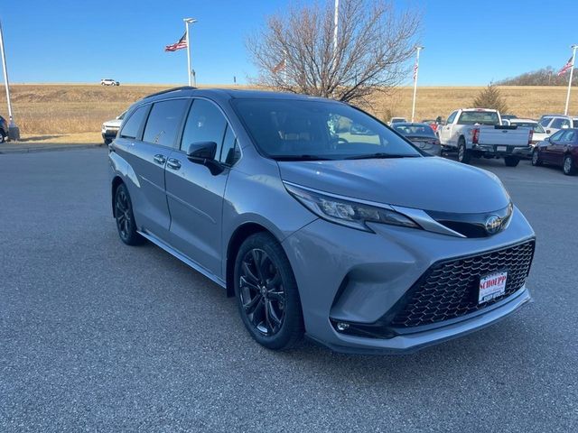 2023 Toyota Sienna XSE
