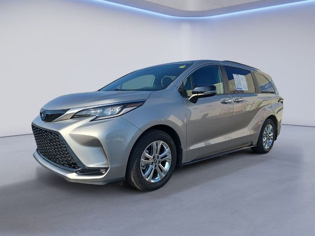 2023 Toyota Sienna XSE 25th Anniversary