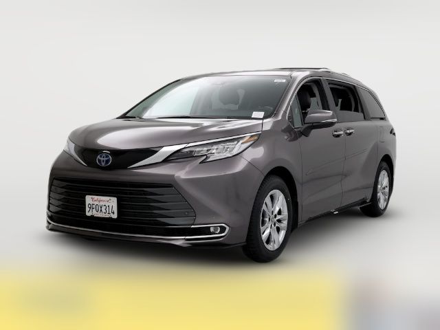 2023 Toyota Sienna Limited