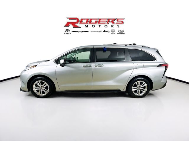 2023 Toyota Sienna Limited