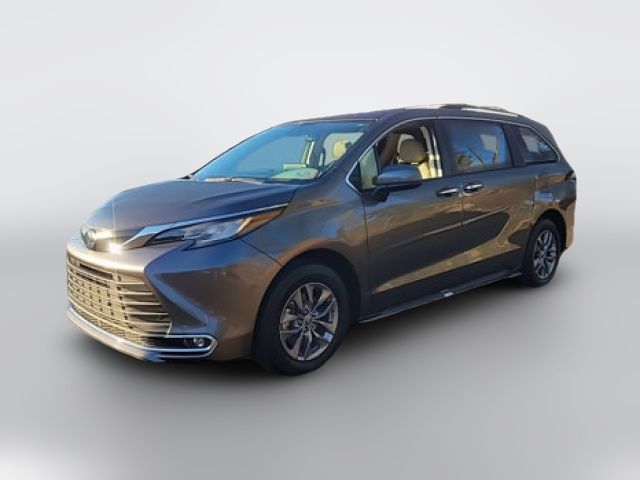 2023 Toyota Sienna XLE