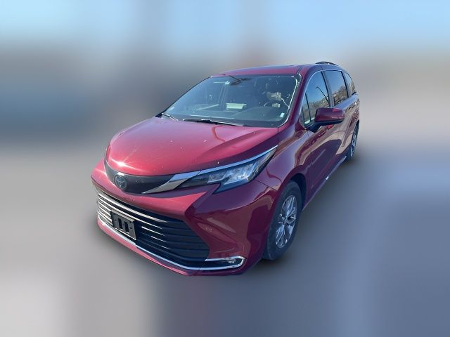 2023 Toyota Sienna XLE