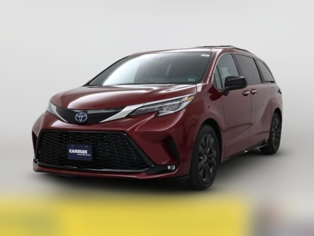 2023 Toyota Sienna XSE