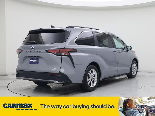 2023 Toyota Sienna XSE
