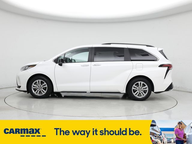 2023 Toyota Sienna XSE