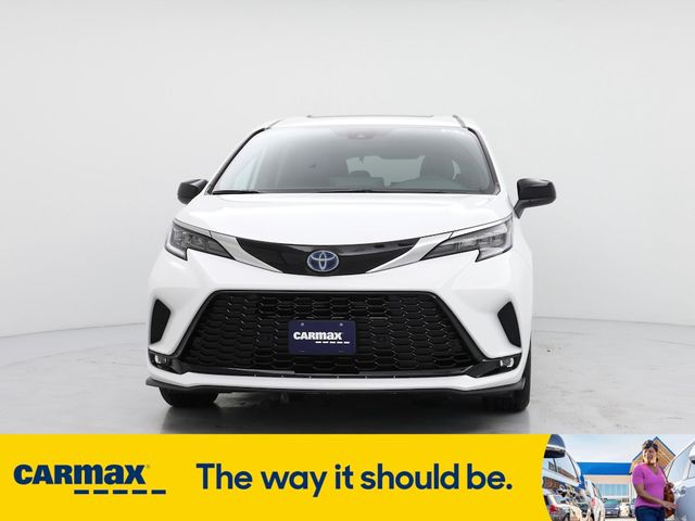 2023 Toyota Sienna XSE