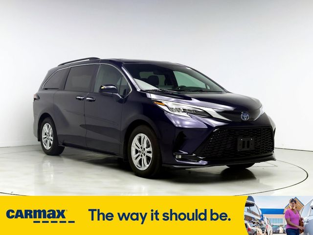 2023 Toyota Sienna XSE