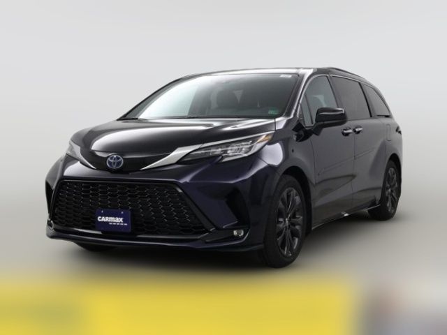 2023 Toyota Sienna XSE