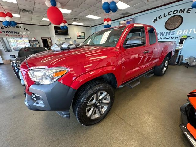 2023 Toyota Tacoma SR