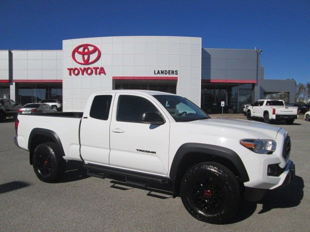 2023 Toyota Tacoma SR5